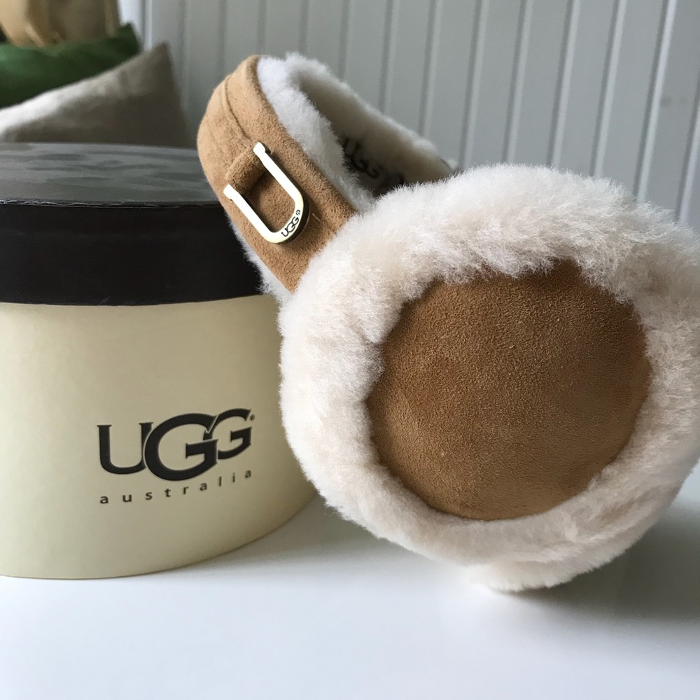 UGG Earmuffs